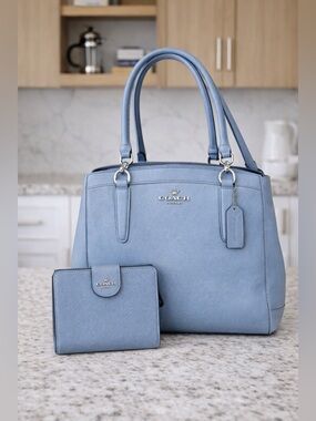 Coach Minetta Crossbody Bag and Wallet in Cornflower Blue